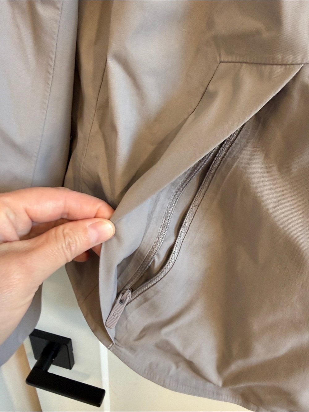 lululemon athletica Lightweight Hooded Jacket in Taupe - Picture 3 of 9